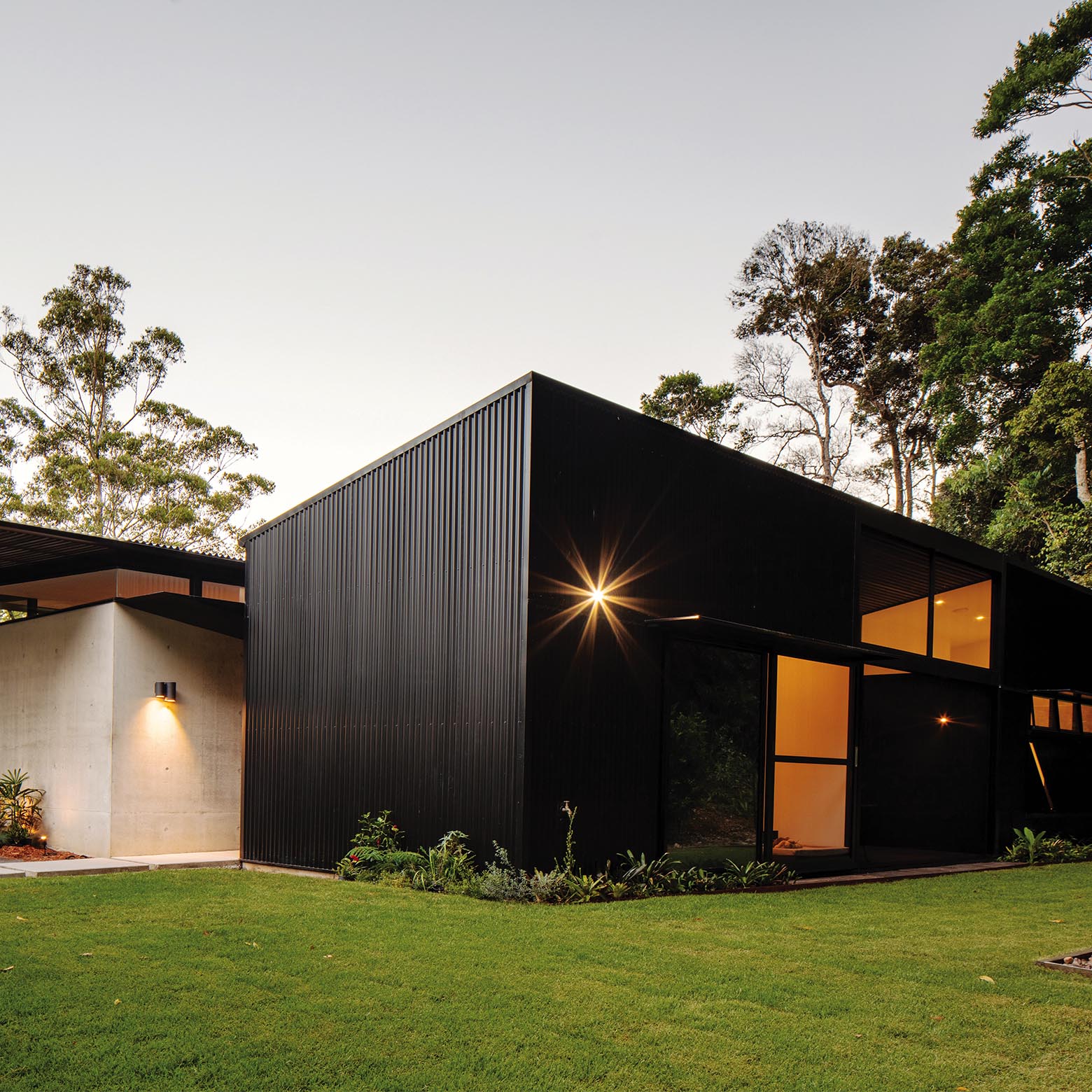 Featured image of Ridgewood House